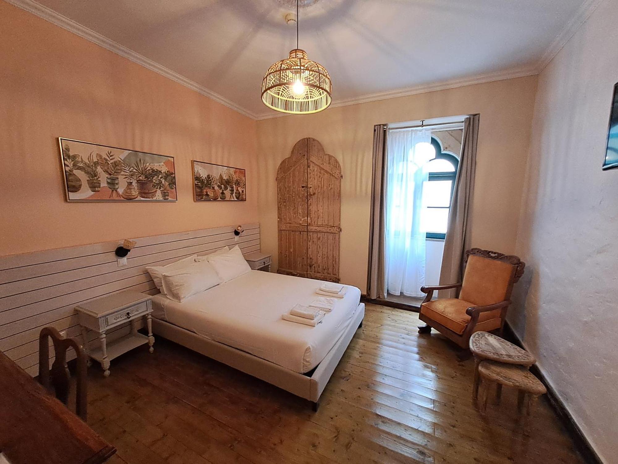 Tilia Hostel Faro Exterior photo