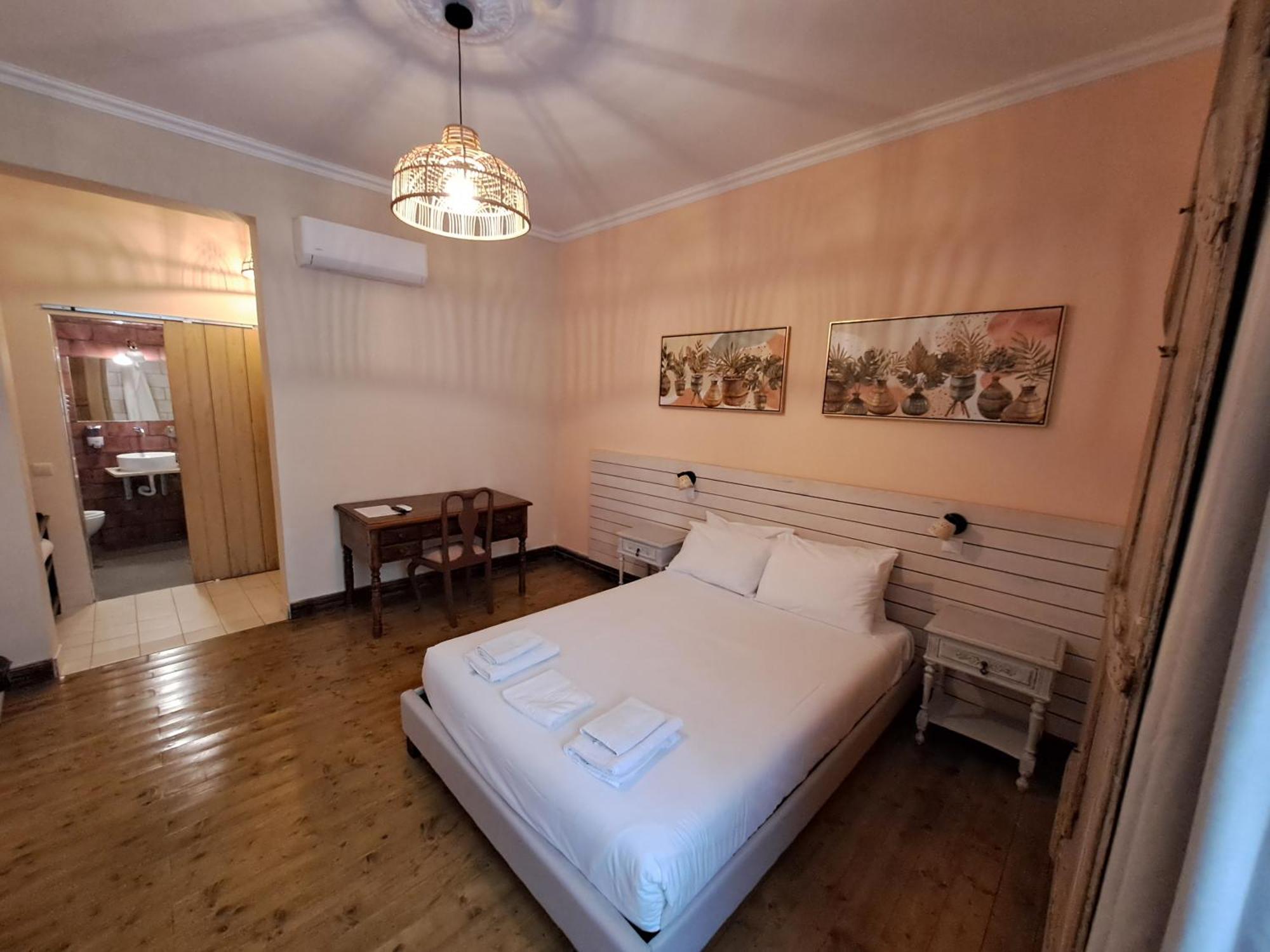 Tilia Hostel Faro Exterior photo